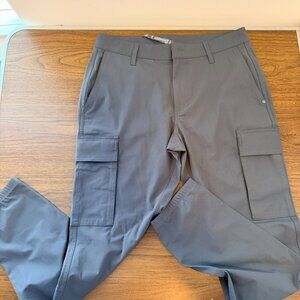 Vuori Meta Cargo Pant 30 Gray Performance Travel Stretch Pocket Tech